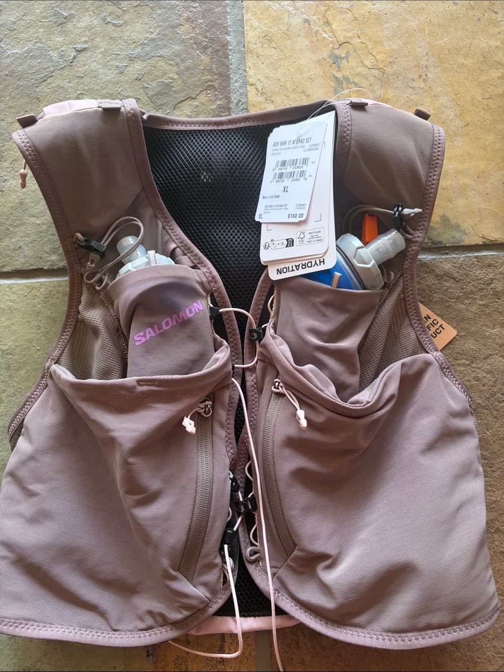 Salomon Trail Hydration Vest in Mauve